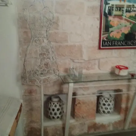 بيت للعطل Trullo Nonna Mari تْشيستيرنِنو