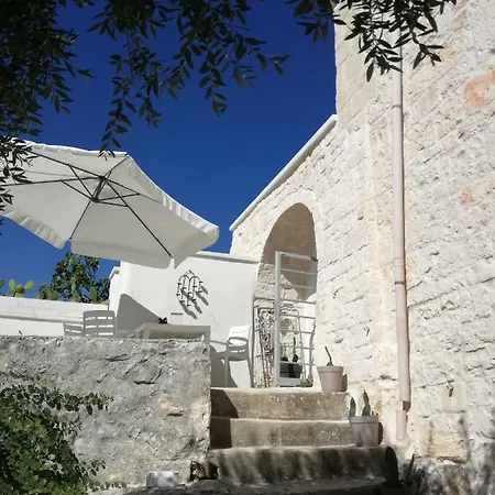 Trullo Nonna Mari Чистернино