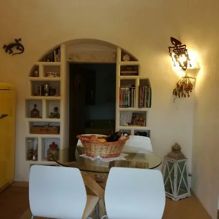 Trullo Nonna Mari تْشيستيرنِنو