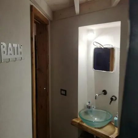 Trullo Nonna Mari * Cisternino