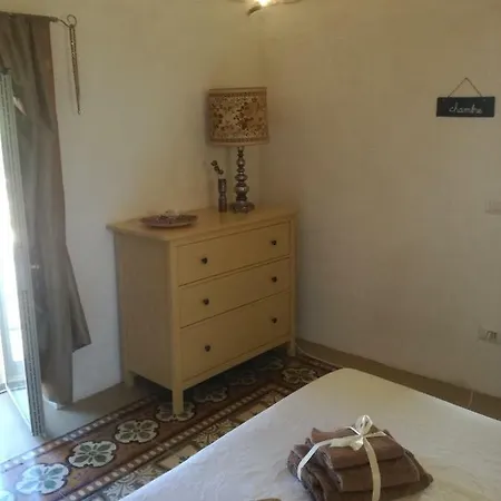 Trullo Nonna Mari チステルニーノ
