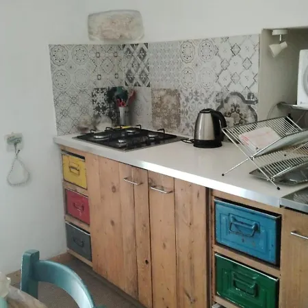 Trullo Nonna Mari Vakantiehuis Cisternino