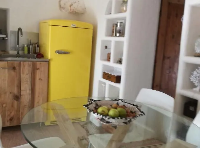 Trullo Nonna Mari * Cisternino